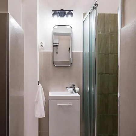 Double Shot Apartman *